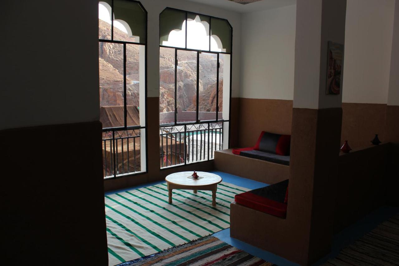 Kasbah Lucas Hostel Akhendachou n'Ait Ouffi Exterior foto