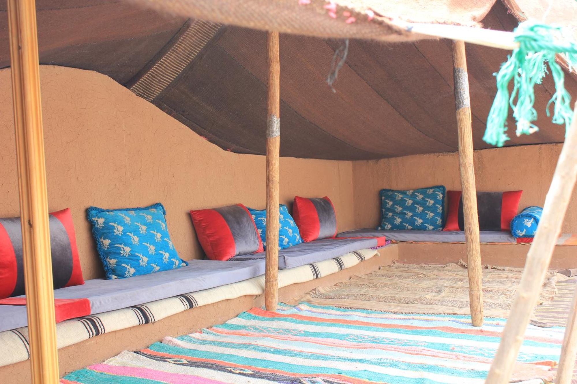 Kasbah Lucas Hostel Akhendachou n'Ait Ouffi Exterior foto